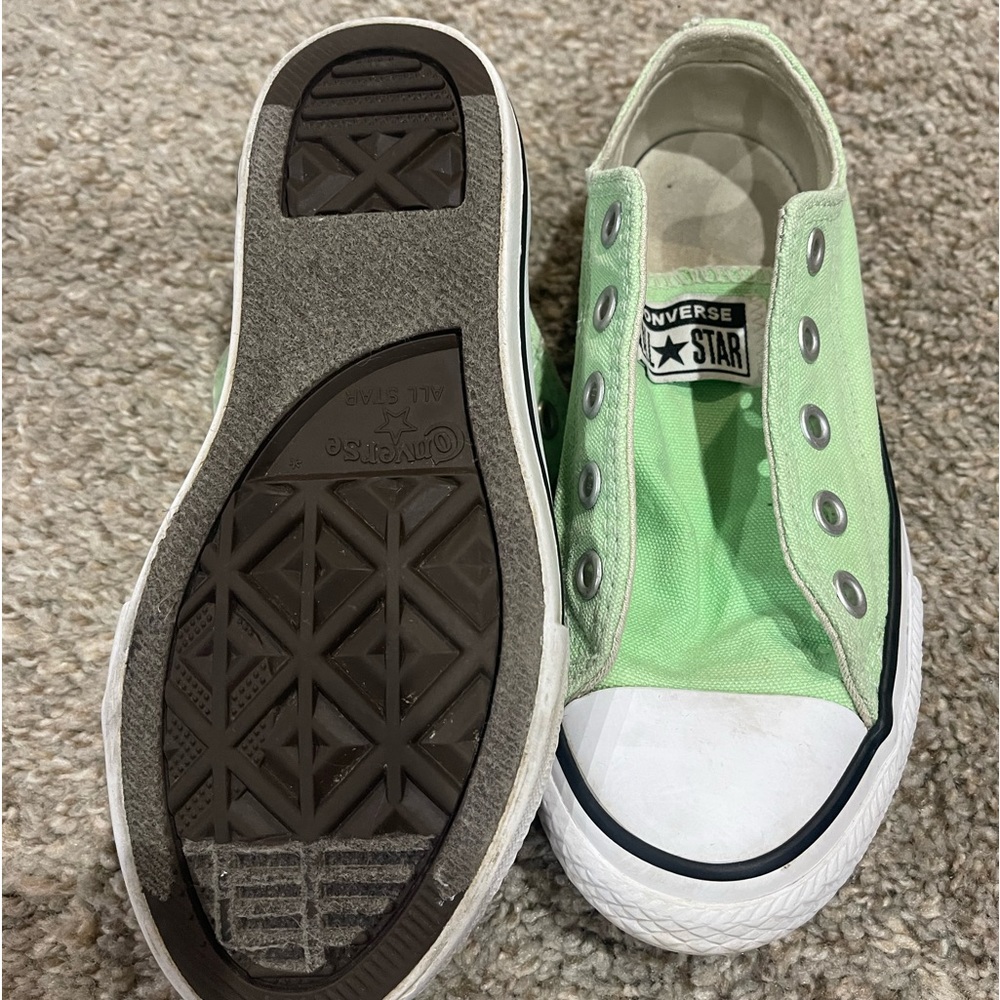 Youth size 12 converse.. hard to find color